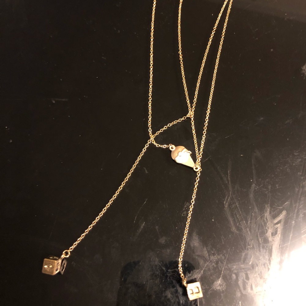 STAR WARS MILLENNIUM FALCON & DICE NECKLACE